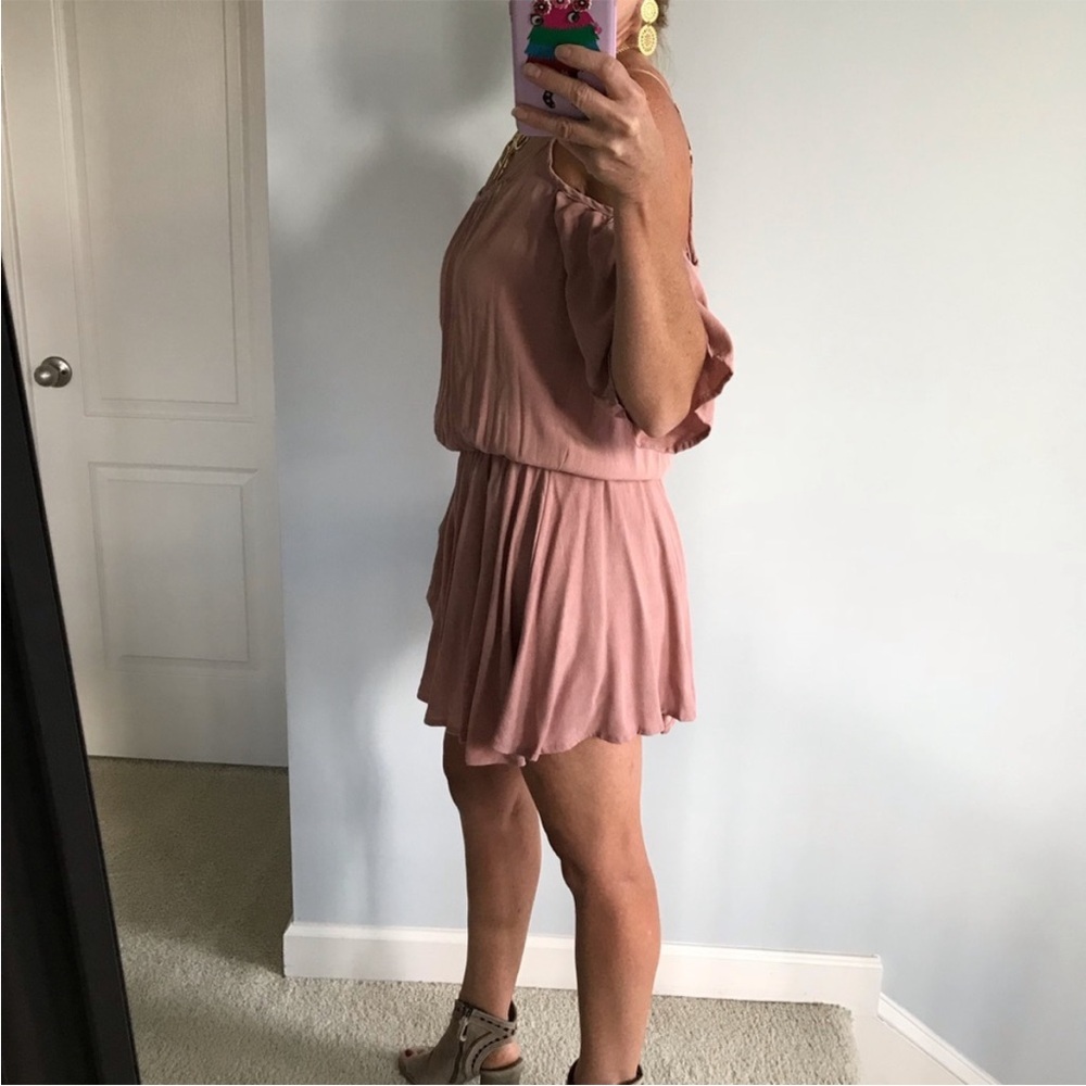 Cold Shoulder Romper - Picture 7 of 7